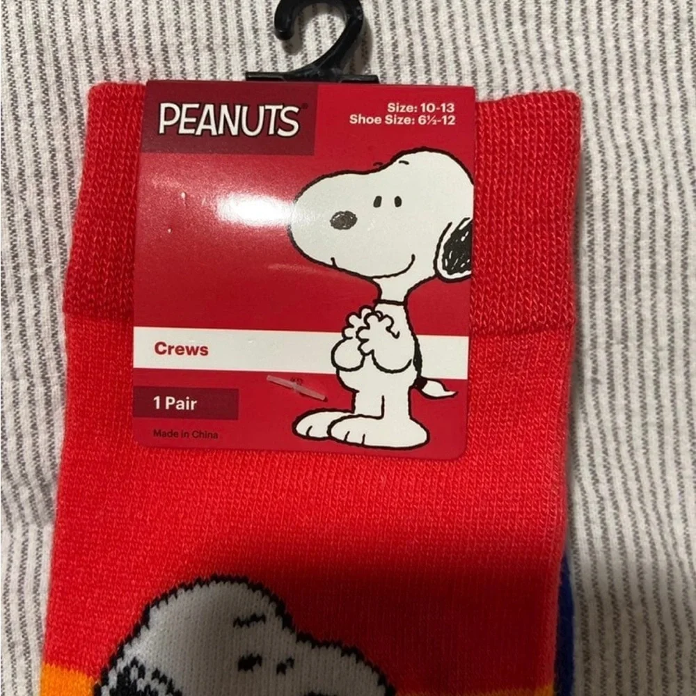 Peanuts snoopy rainbow
